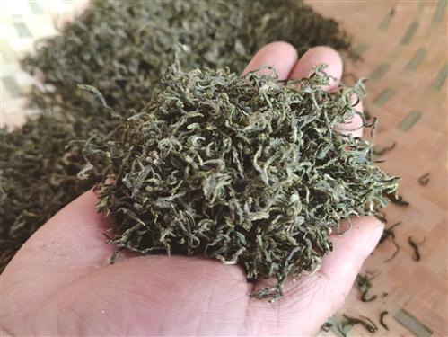 手工炒茶人徐昌桂 用双手留住氤氲茶香，守护昌联茶叶的古法匠心